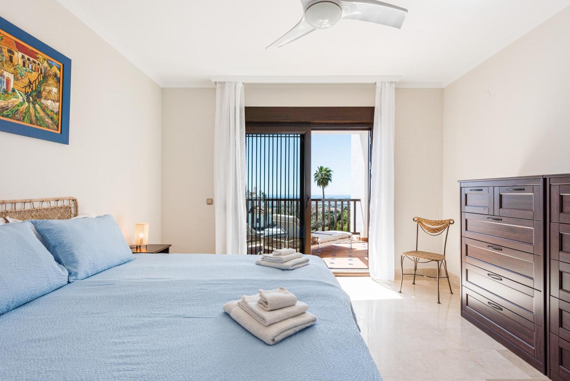 מיחאס Incredible Apartment With Sea Views And Balcony מראה חיצוני תמונה