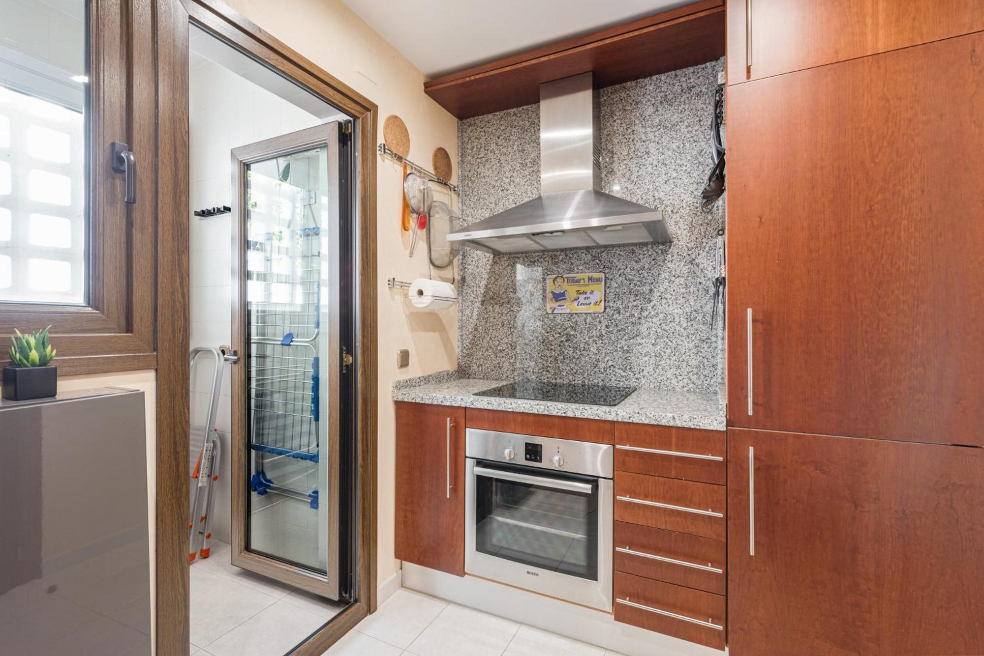 מיחאס Incredible Apartment With Sea Views And Balcony מראה חיצוני תמונה